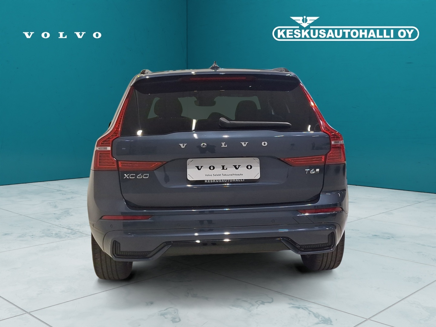 VOLVO XC60 2025