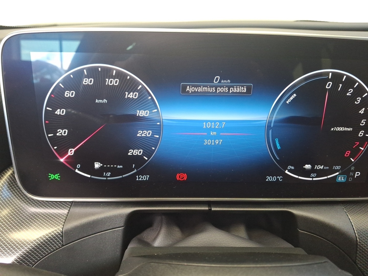 MERCEDES-BENZ C 2023