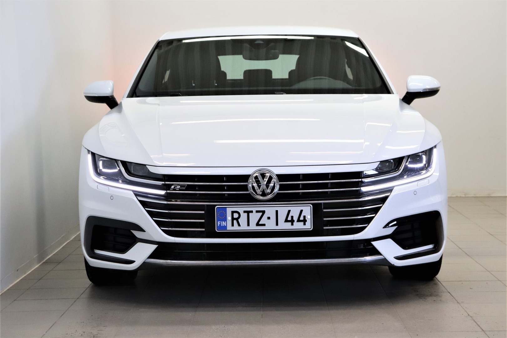 VOLKSWAGEN Arteon 2019