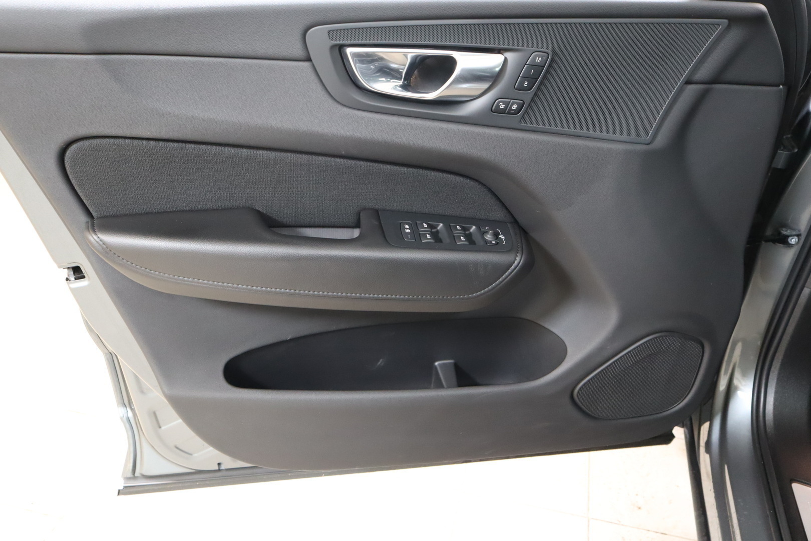 VOLVO XC60 2021