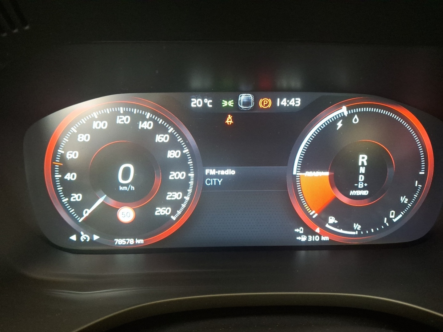 VOLVO XC60 2021