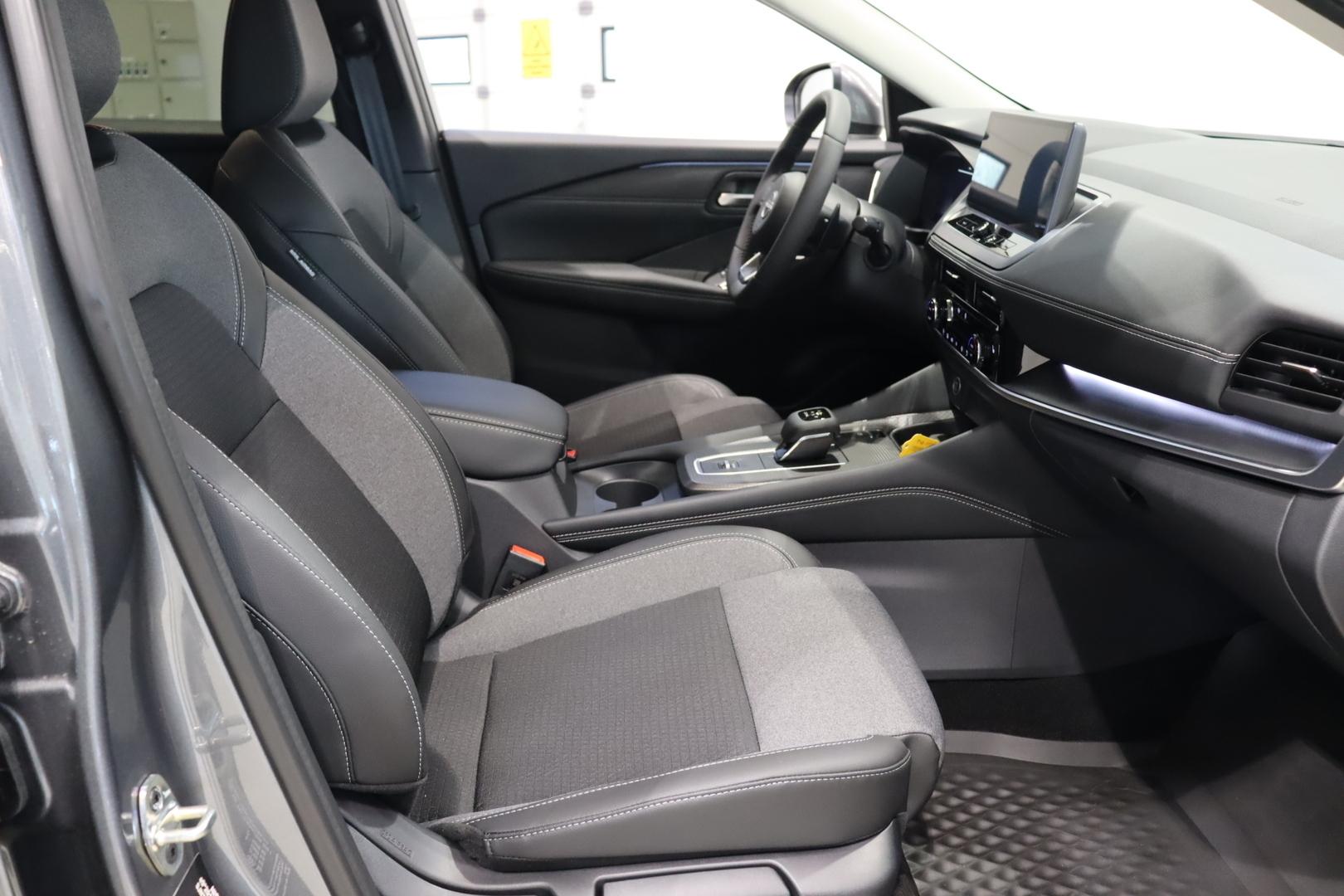 NISSAN Qashqai 2025
