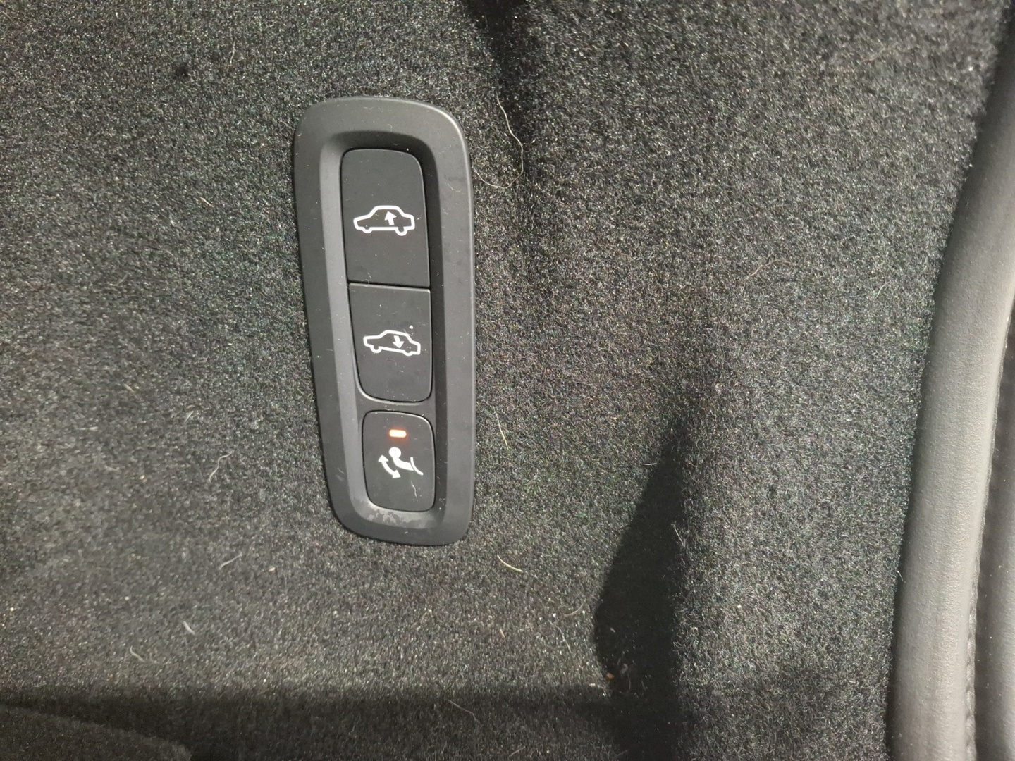 VOLVO XC60 2026