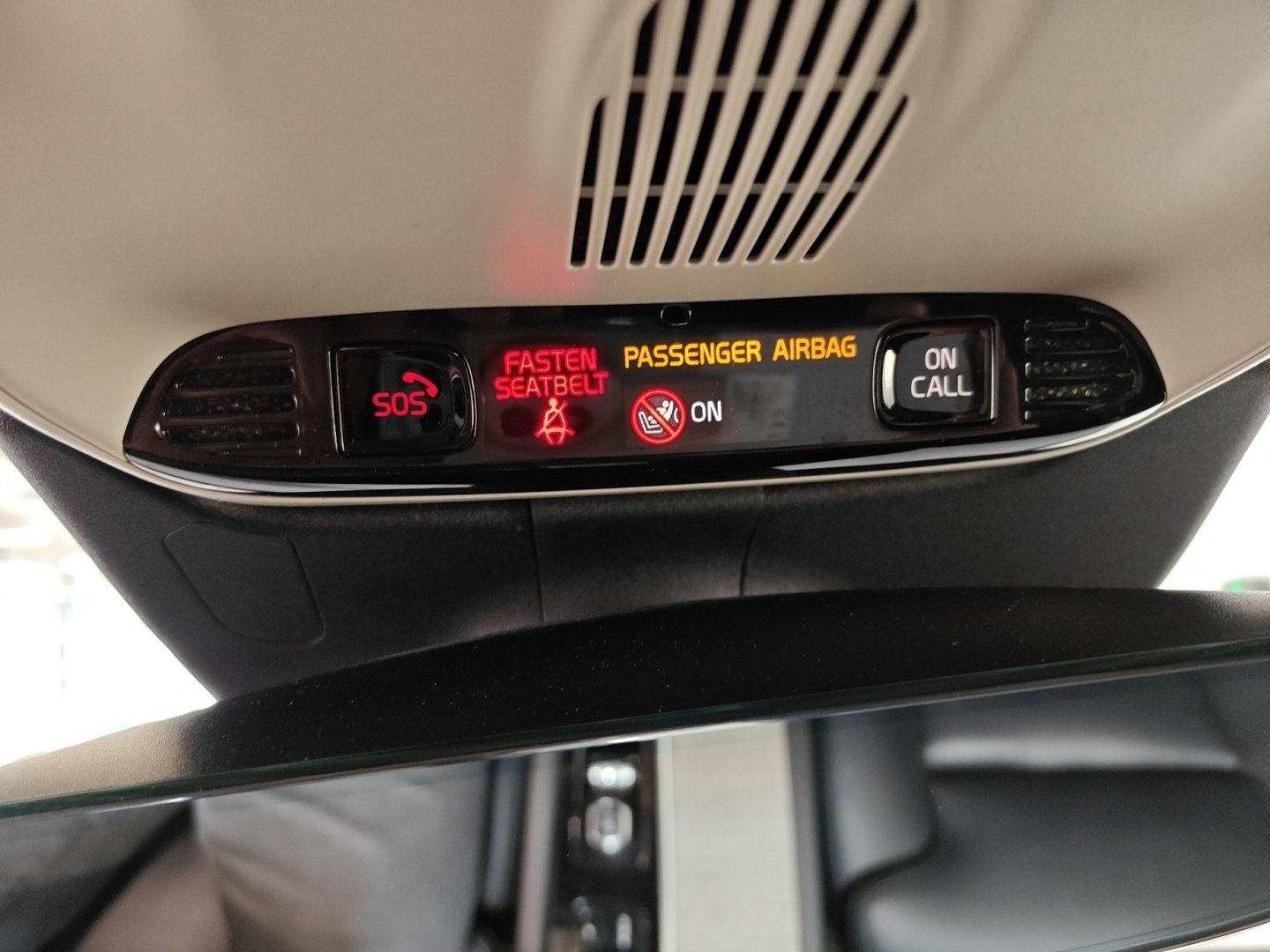 VOLVO XC60 2020