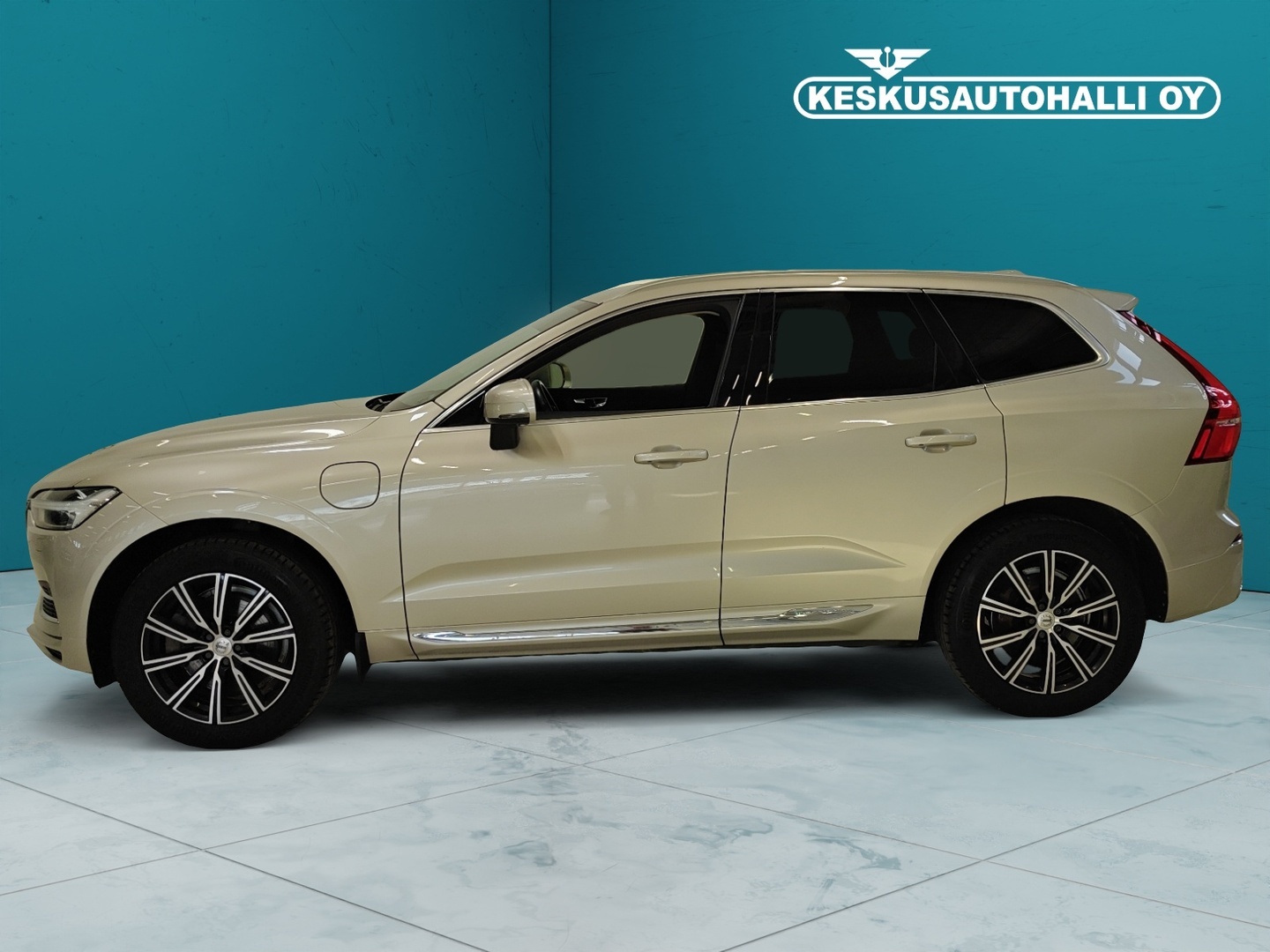 VOLVO XC60 2020