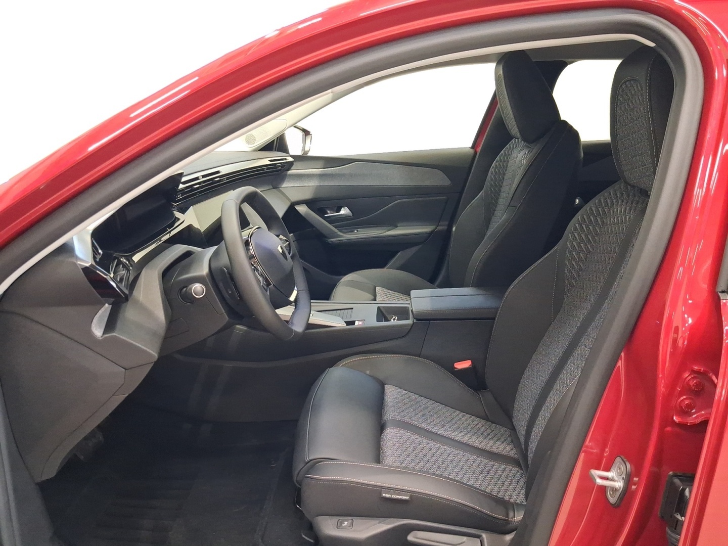 PEUGEOT 408 2026