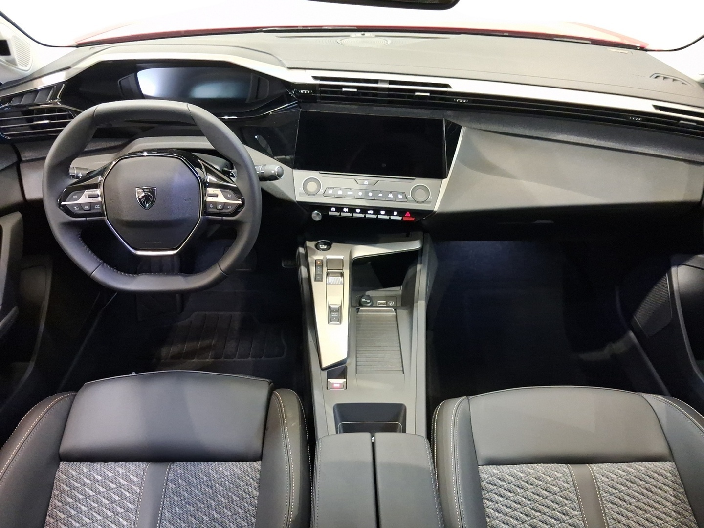 PEUGEOT 408 2026