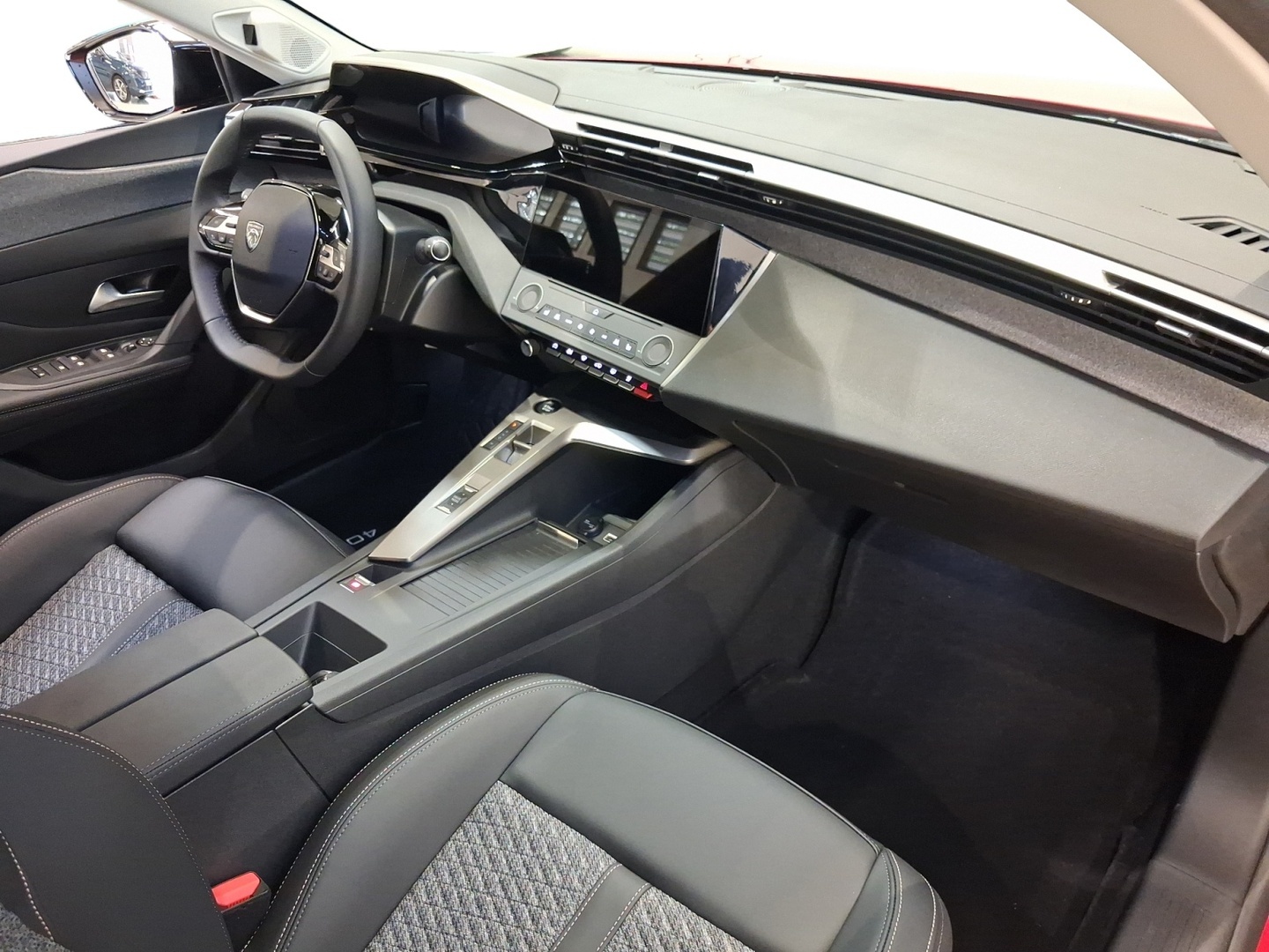 PEUGEOT 408 2026