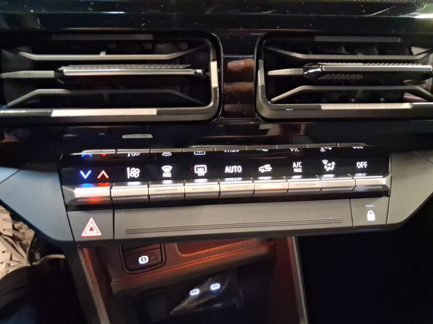 NISSAN Micra 2026