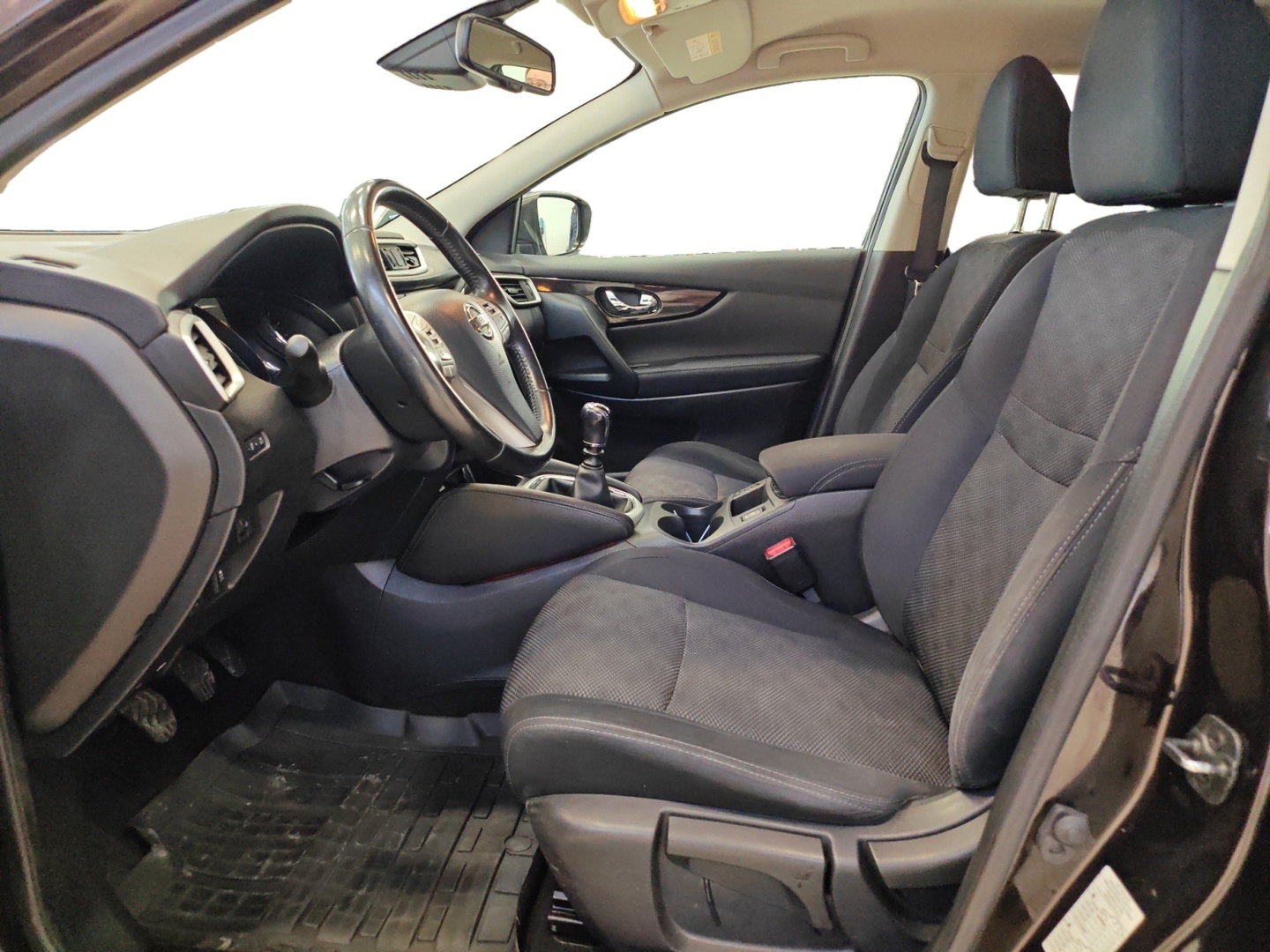 NISSAN Qashqai 11