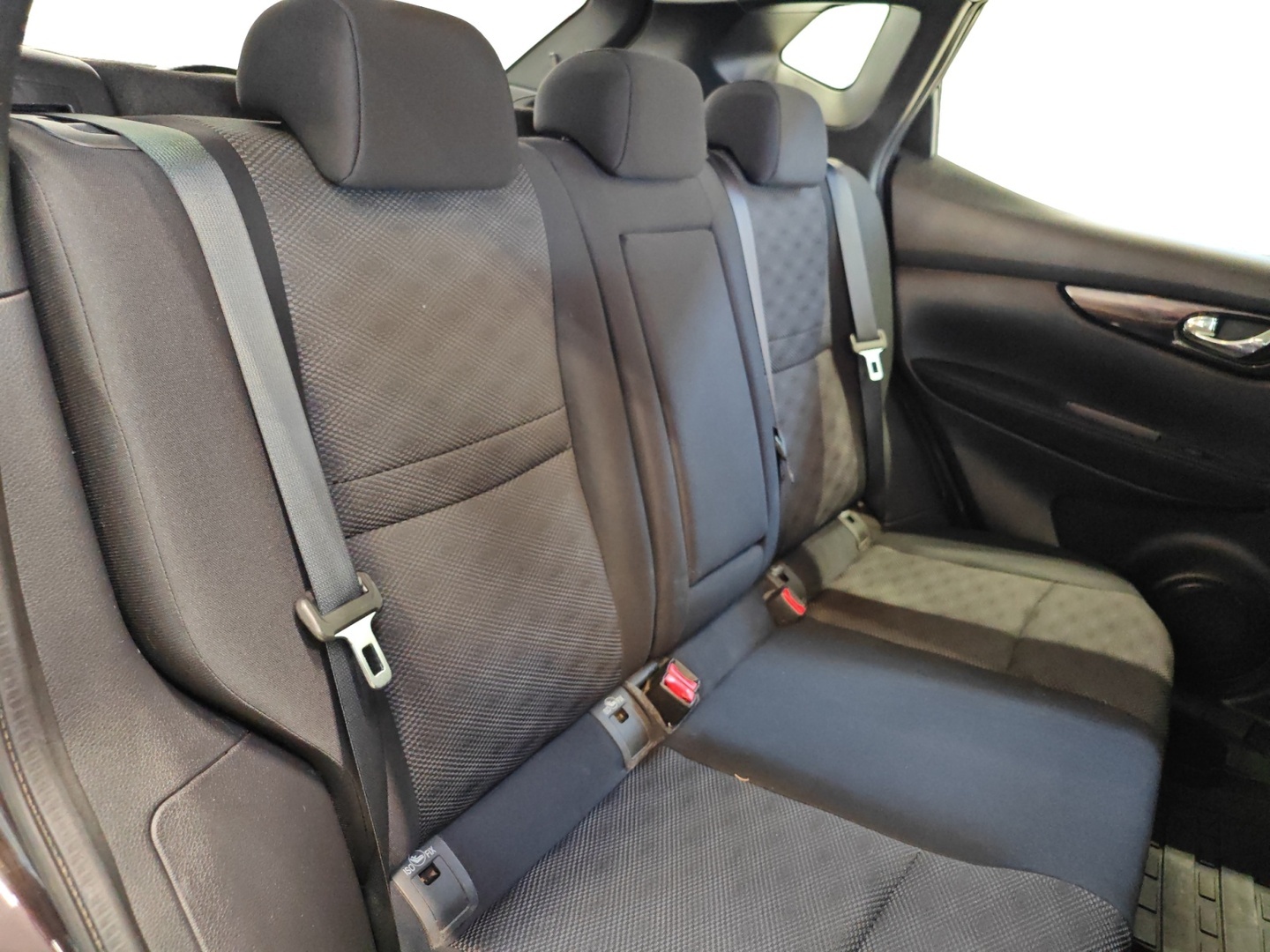 NISSAN Qashqai 18