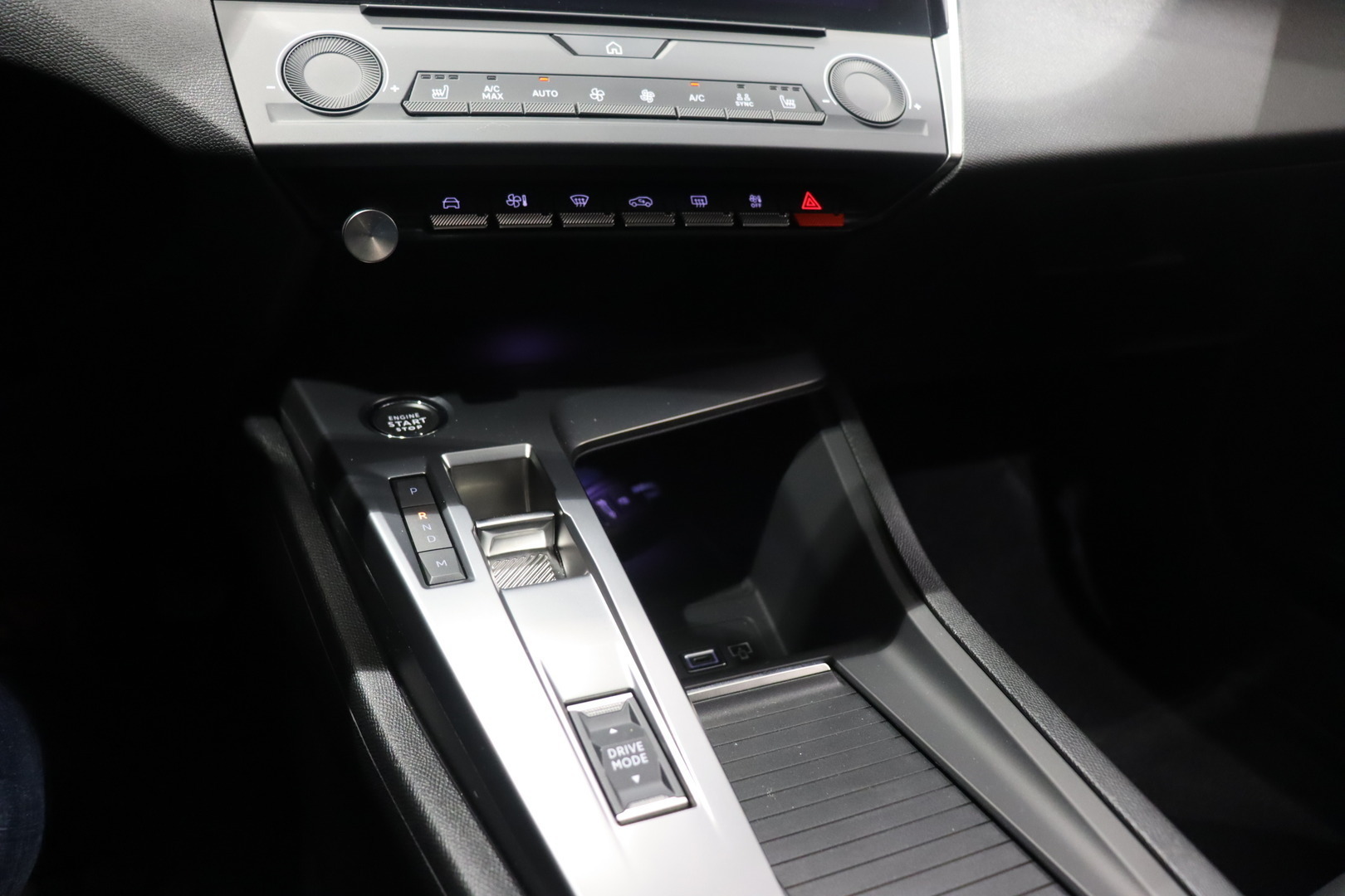 PEUGEOT 308 2023
