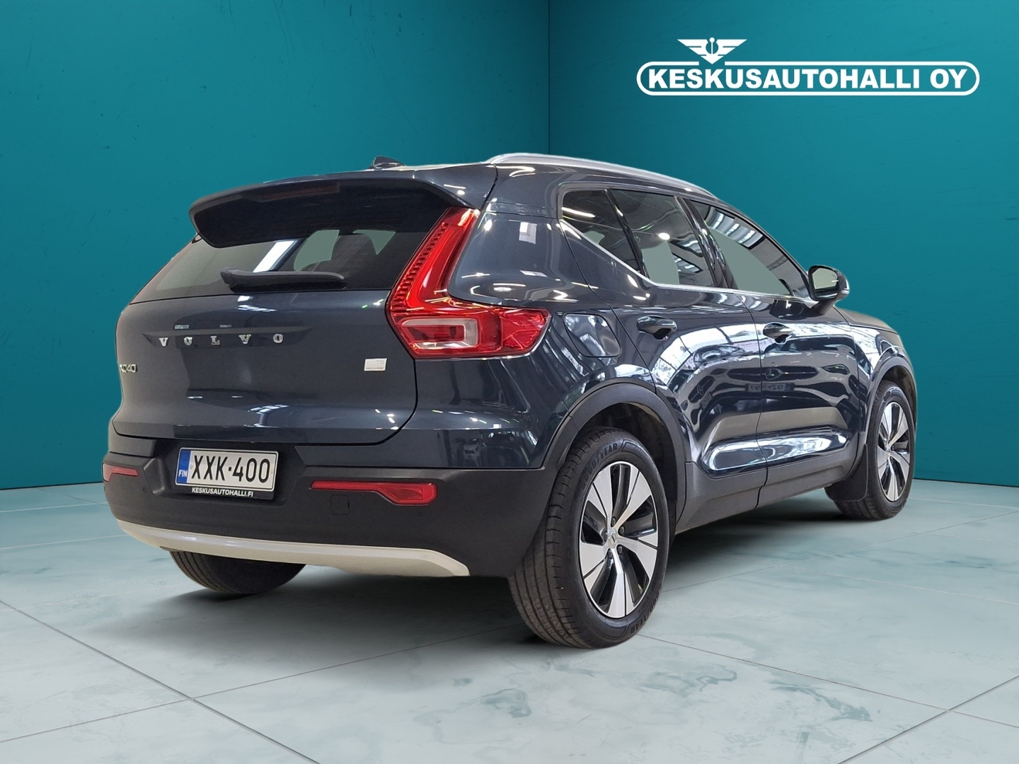 VOLVO XC40 2021