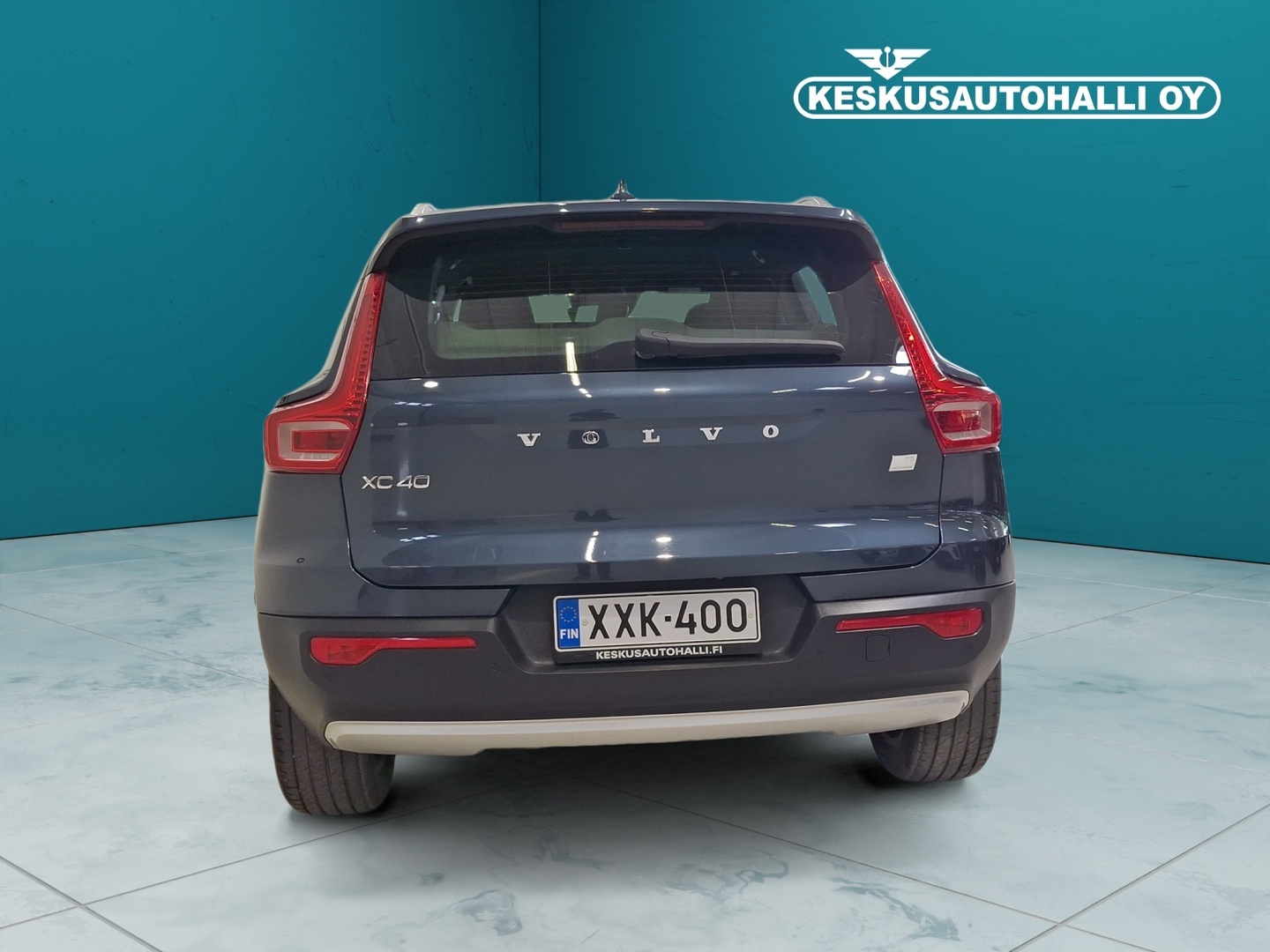 VOLVO XC40 2021