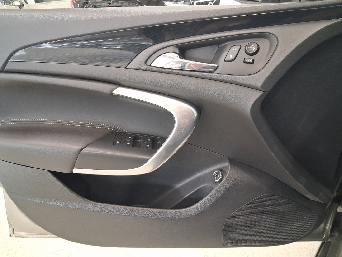 OPEL Insignia 15