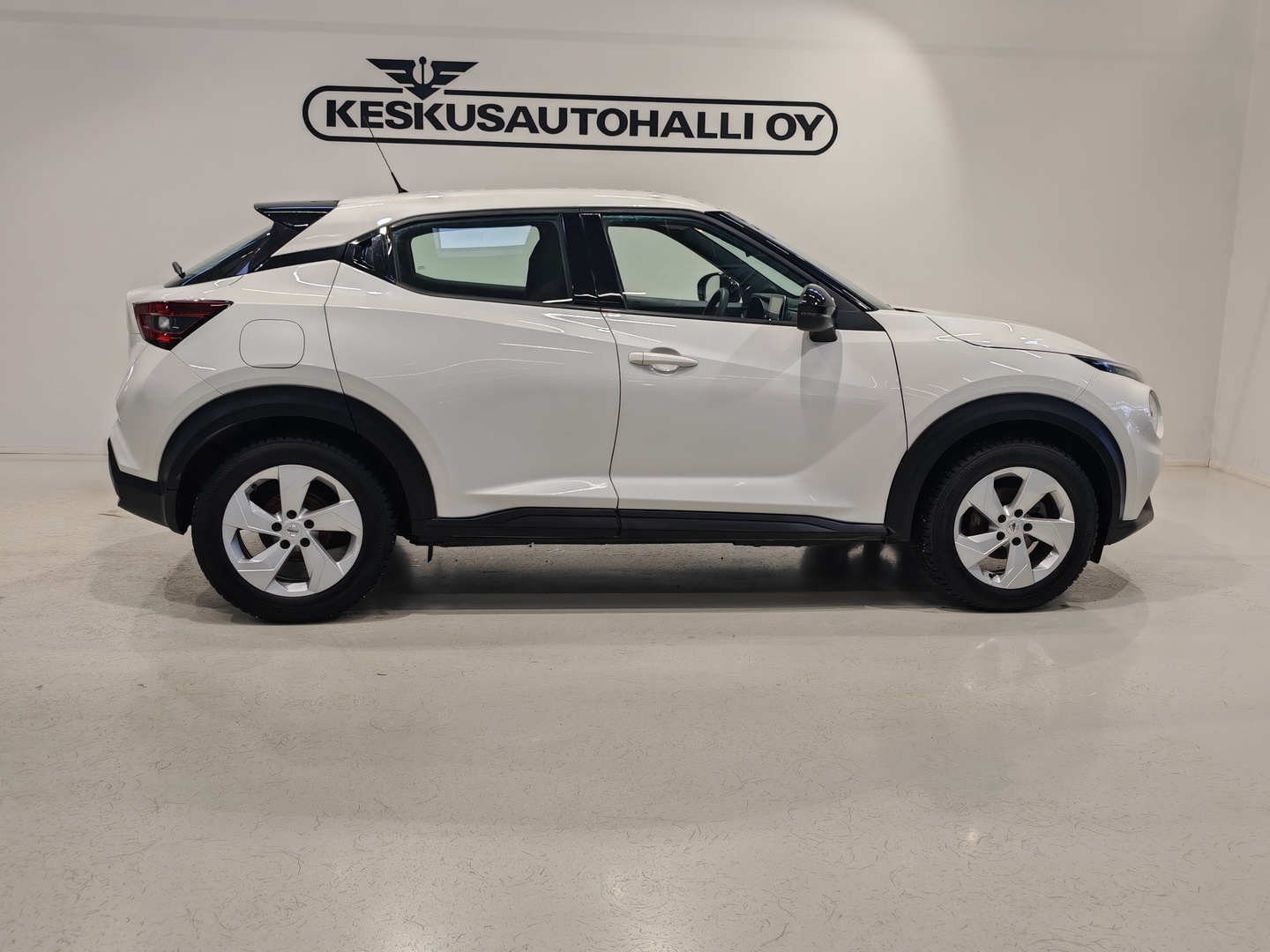 NISSAN Juke 2020