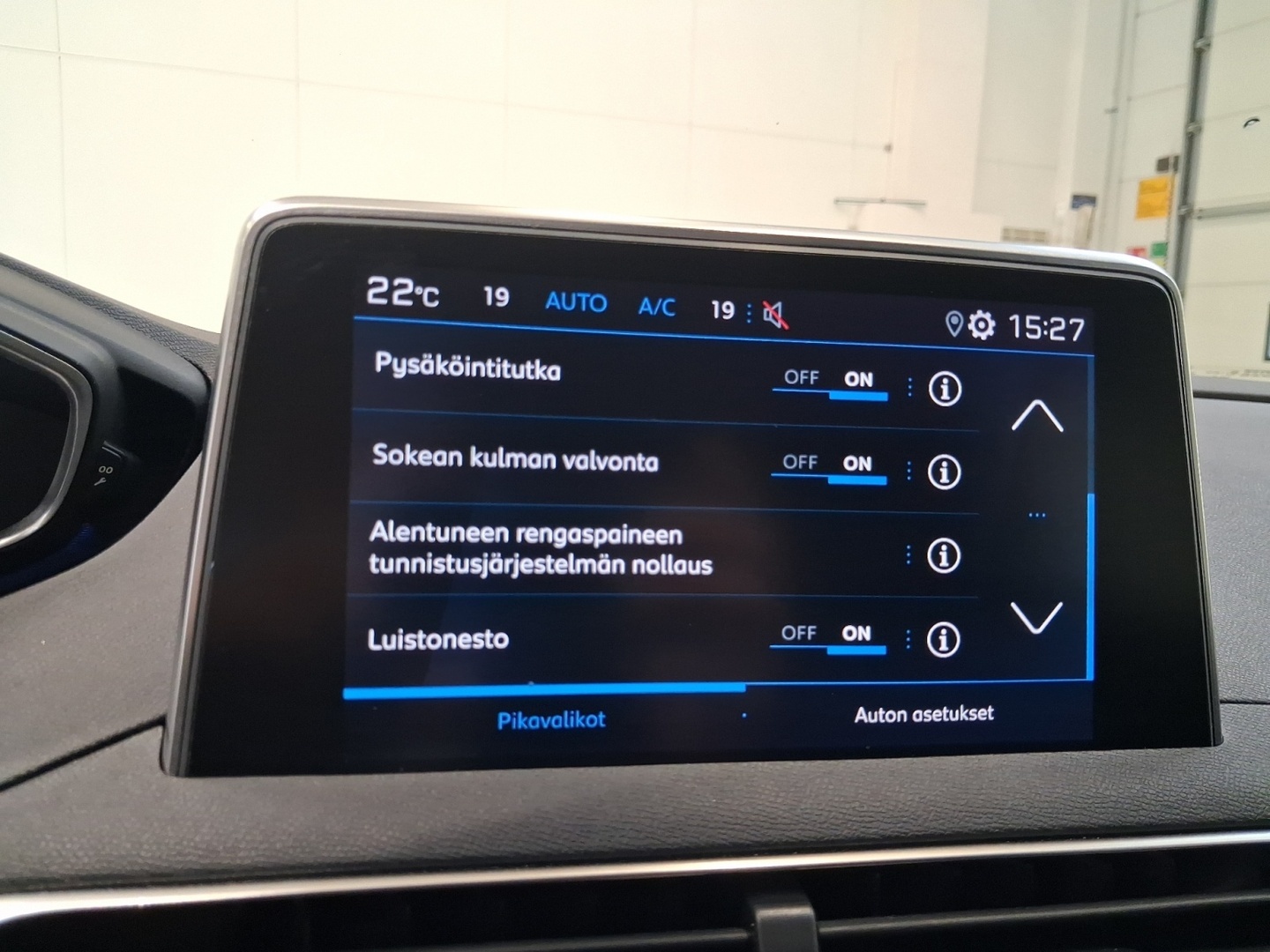 PEUGEOT 5008 2019