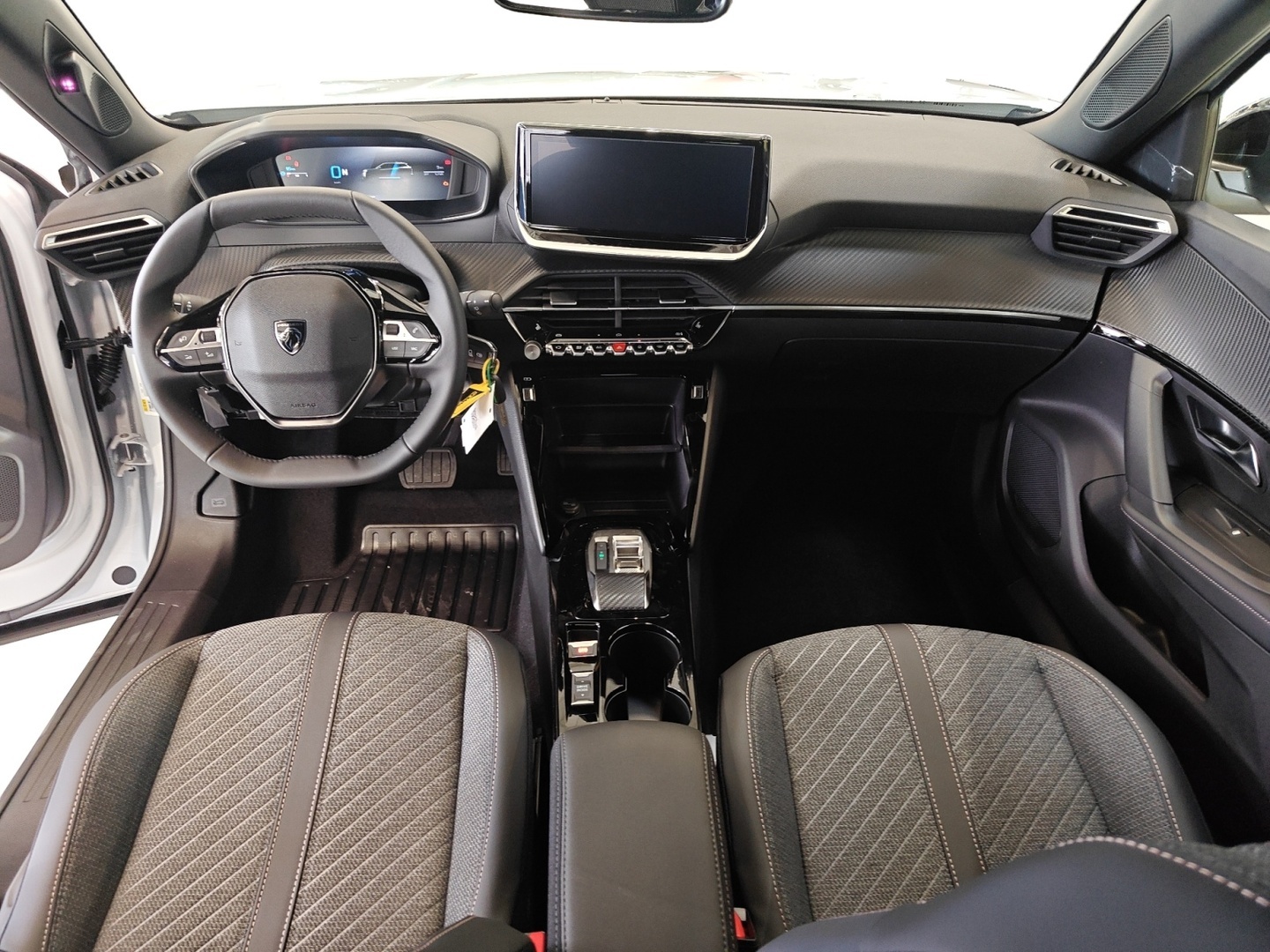 PEUGEOT 2008 2026