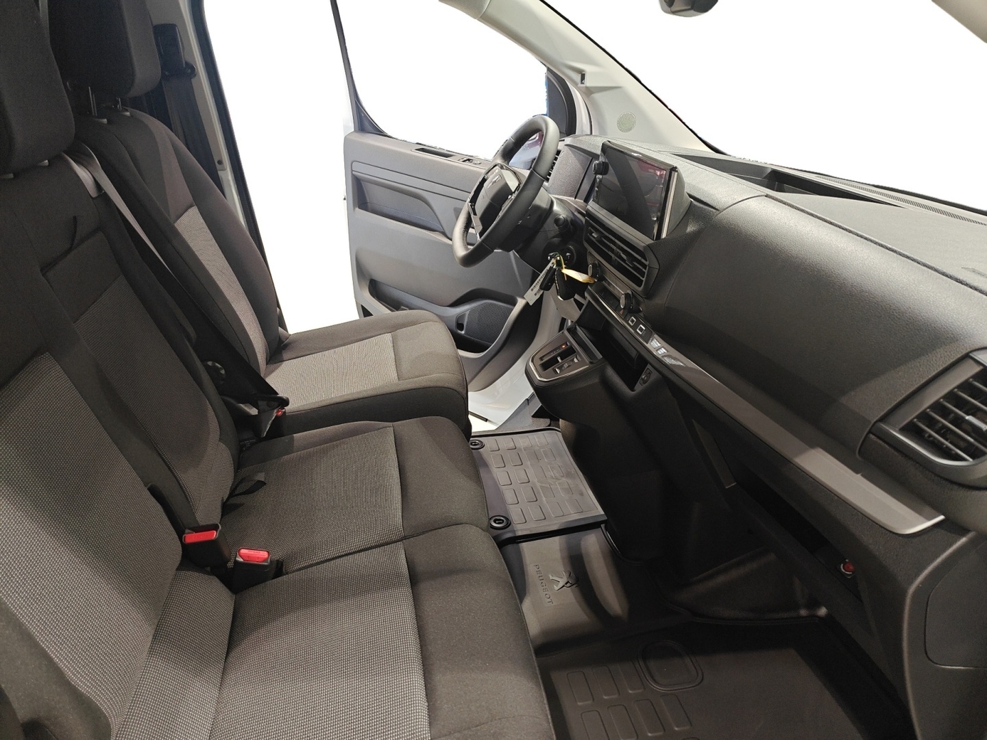 PEUGEOT Expert 2026