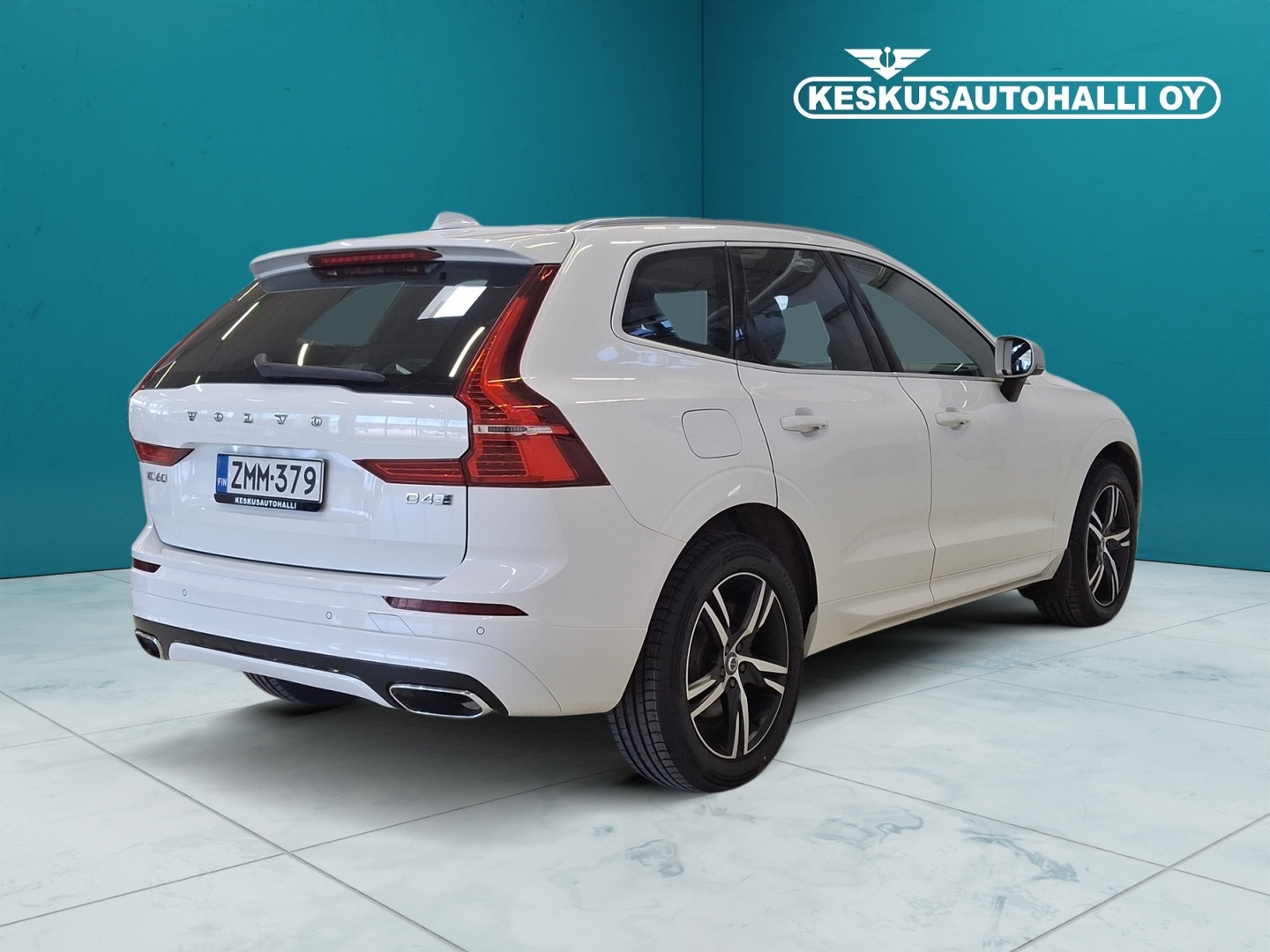 VOLVO XC60 2019