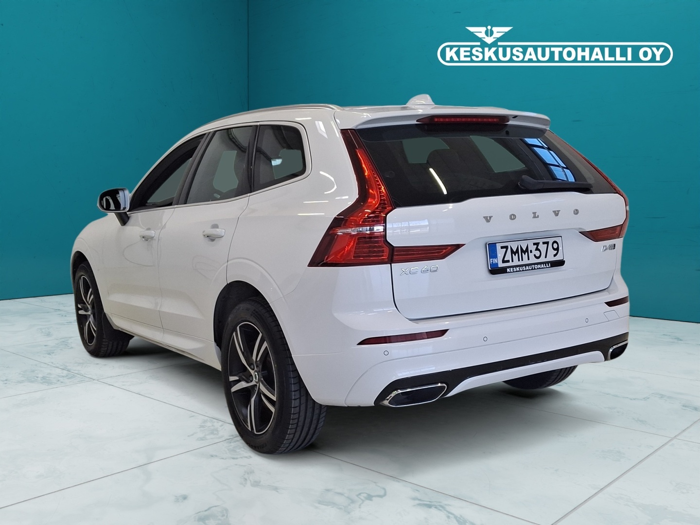 VOLVO XC60 2019