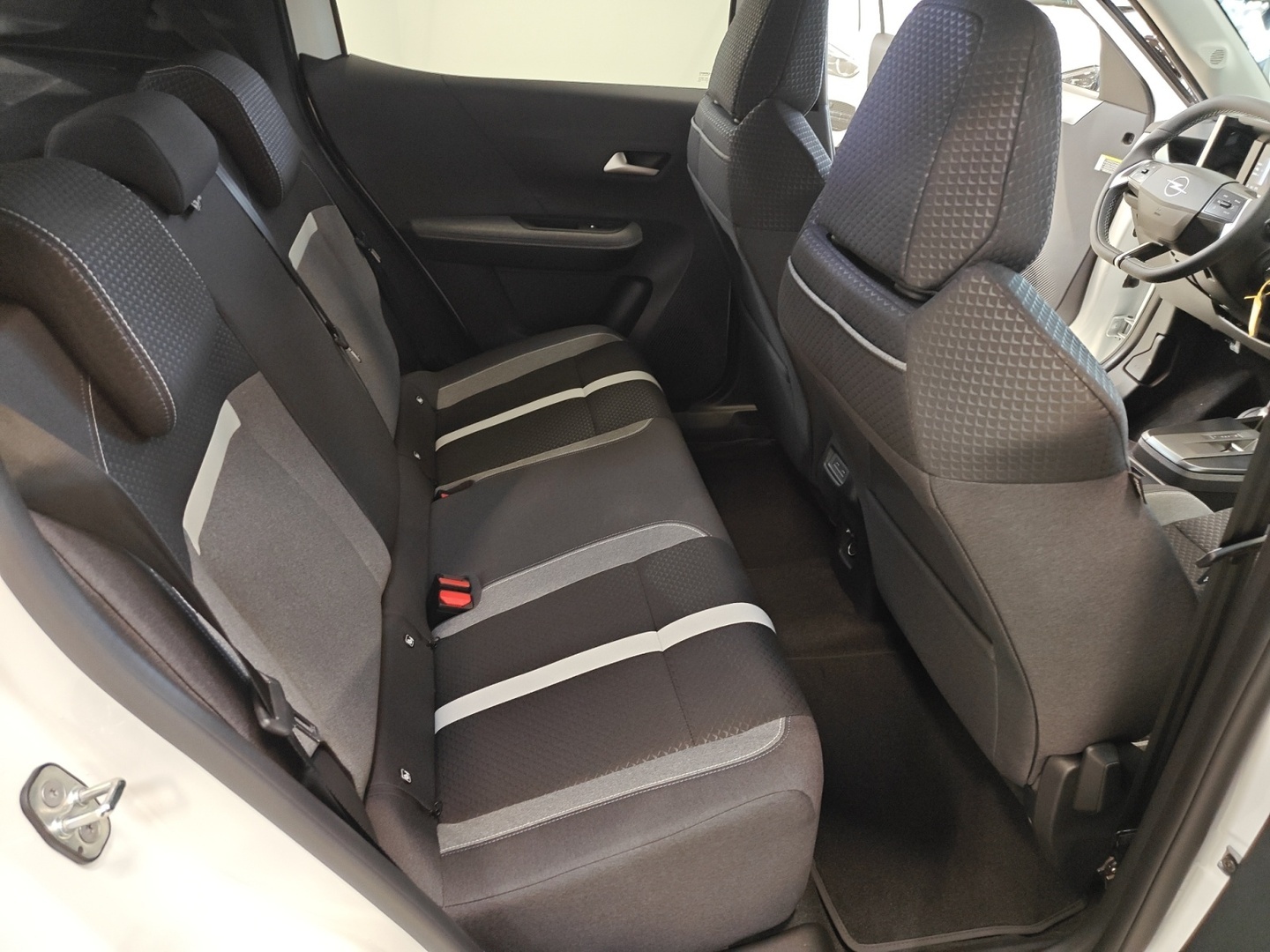 OPEL Frontera 2026