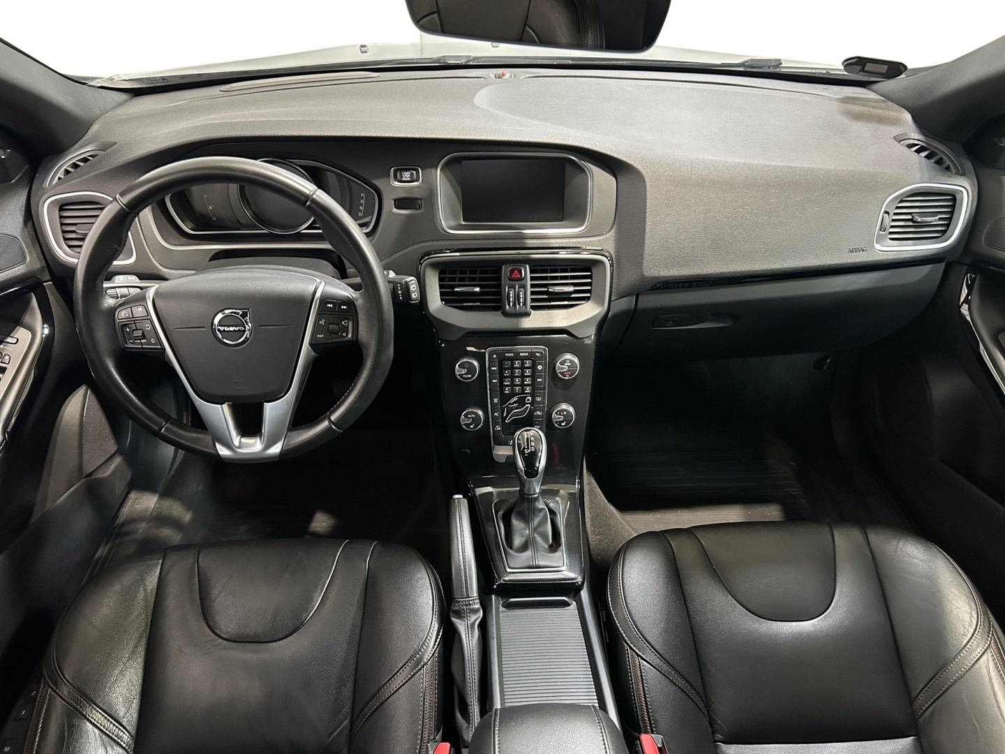 VOLVO V40 Cross Country 2019