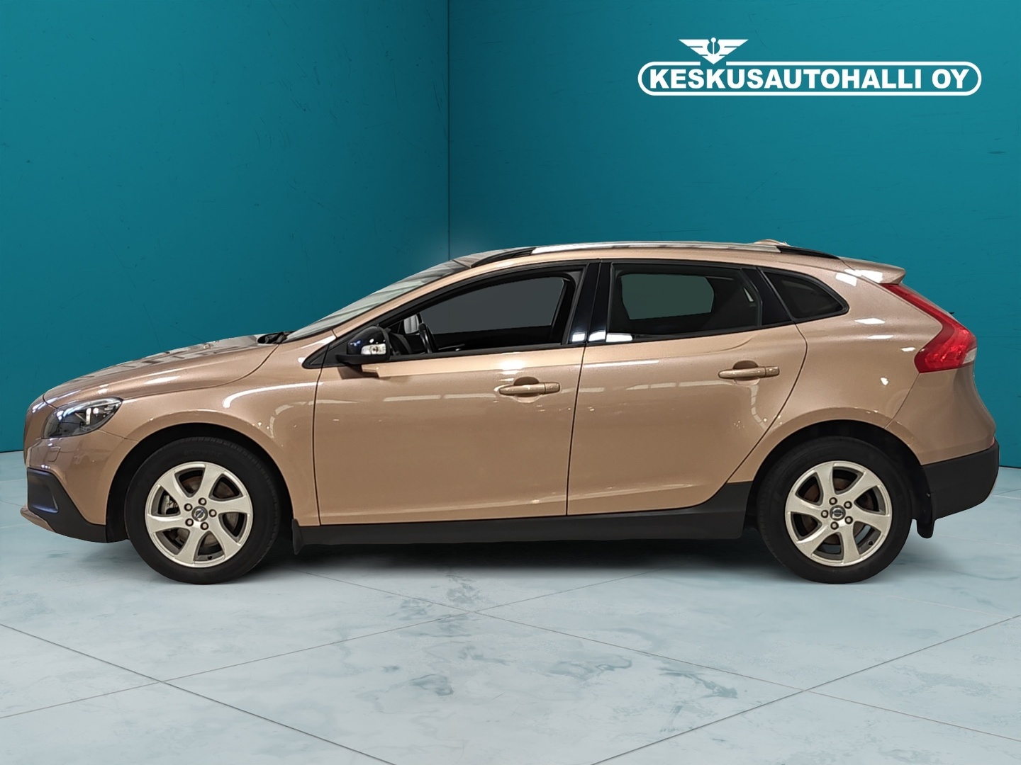 VOLVO V40 Cross Country 2013