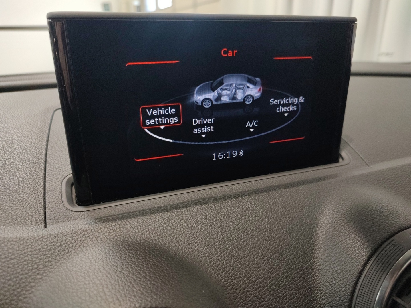 AUDI A3 2015