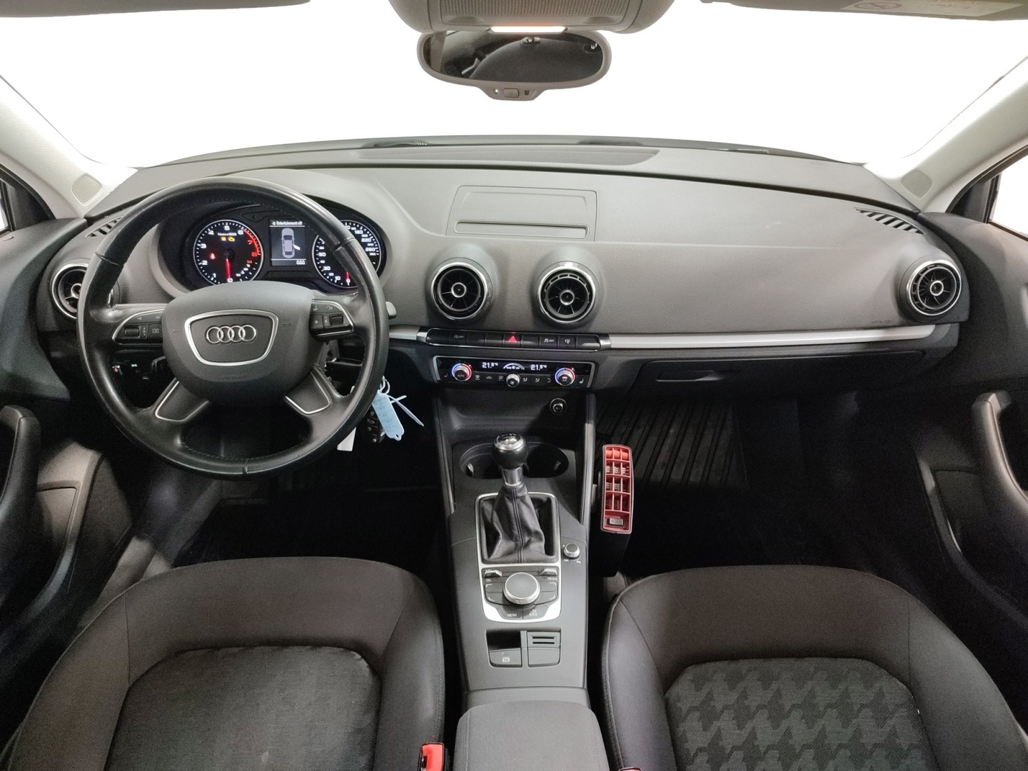 AUDI A3 2015