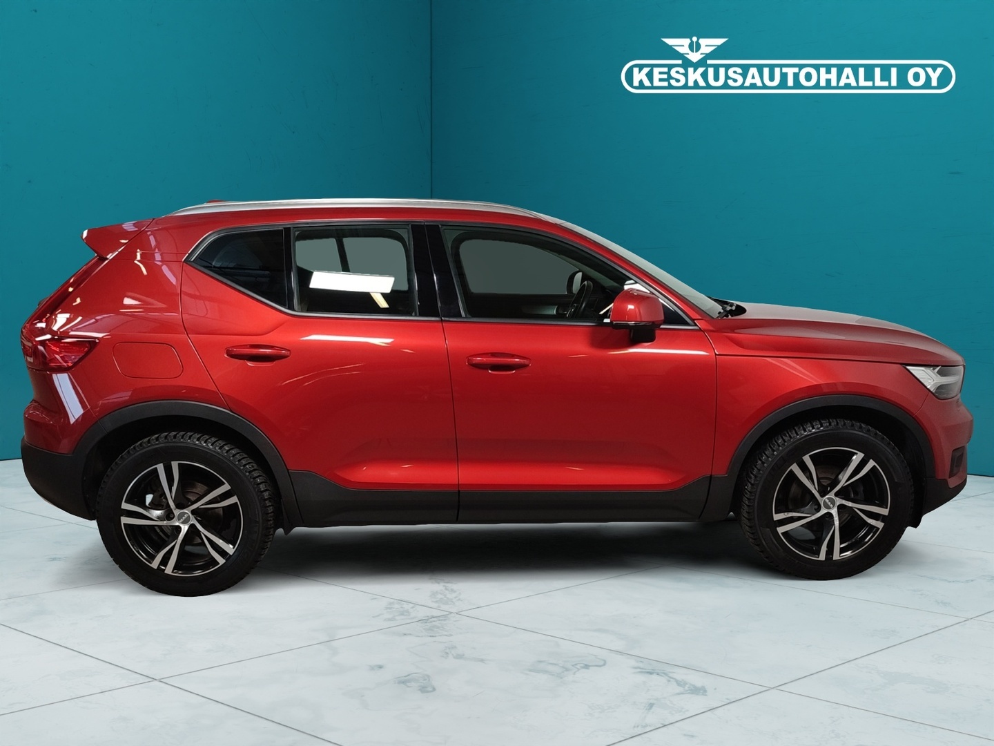 VOLVO XC40 2019