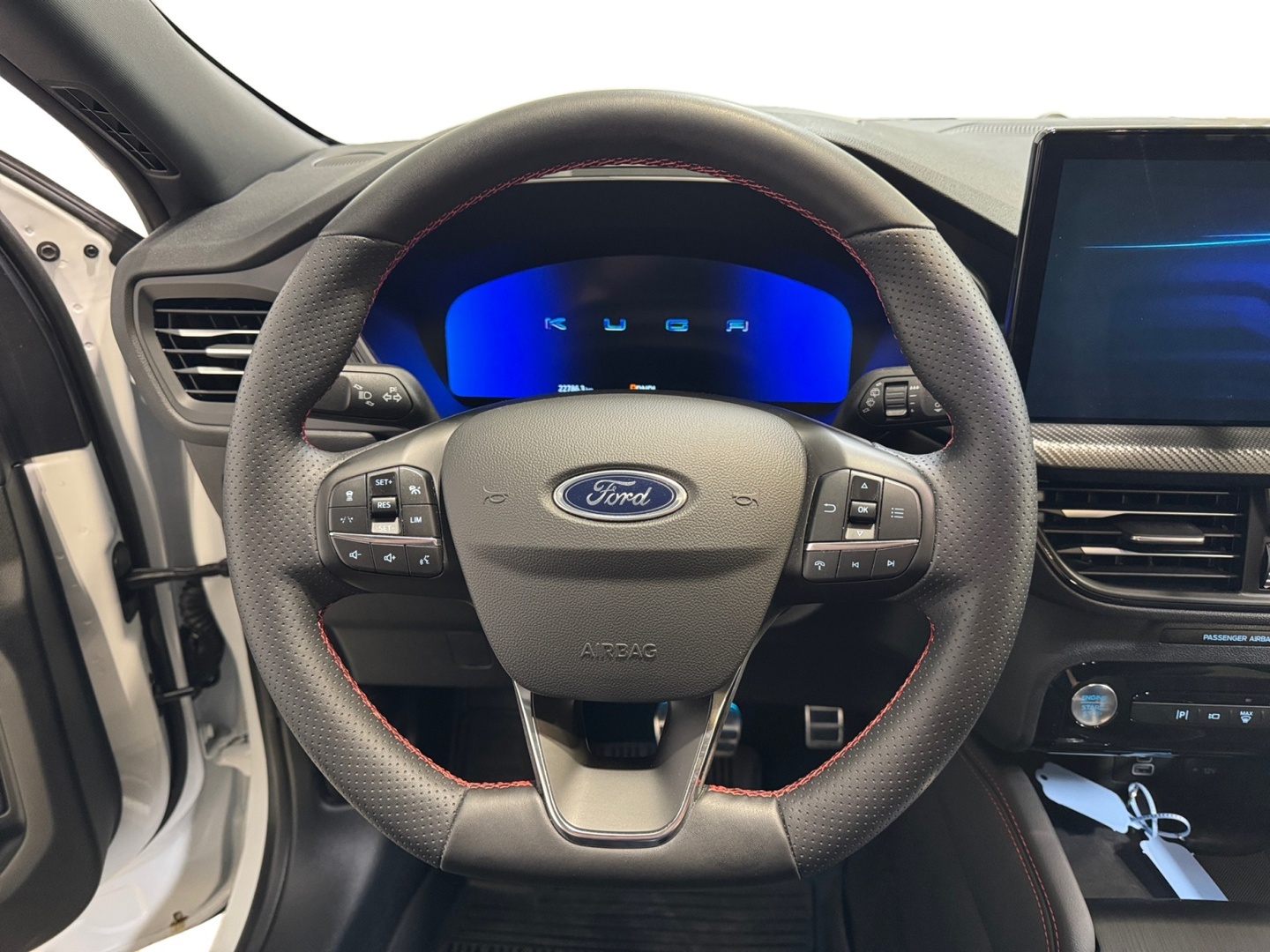 FORD Kuga 2025