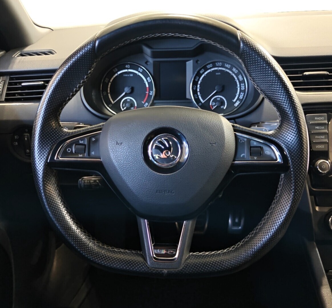 SKODA Octavia 2015