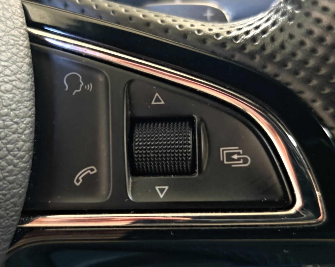 SKODA Octavia 2015