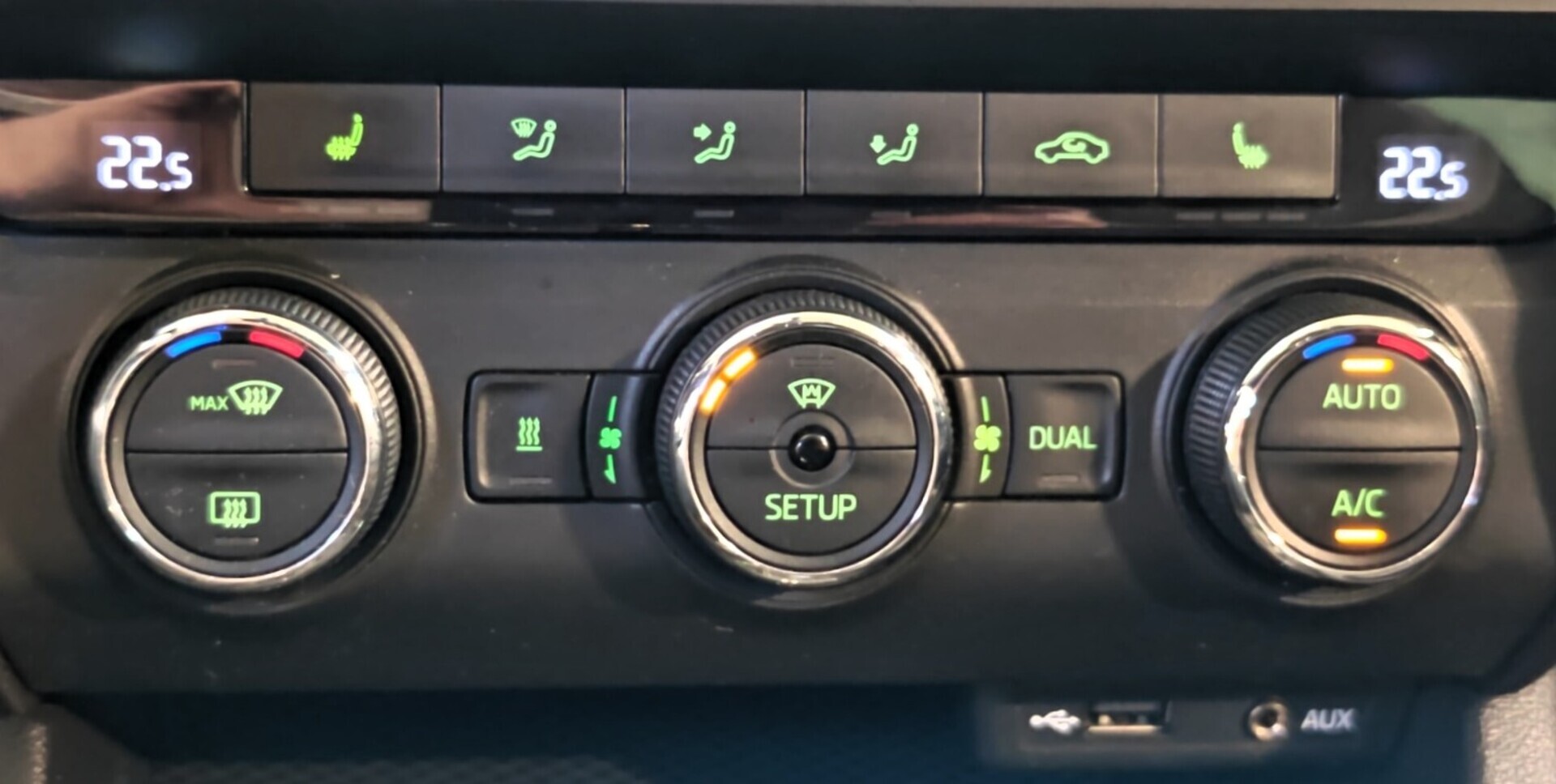 SKODA Octavia 2015