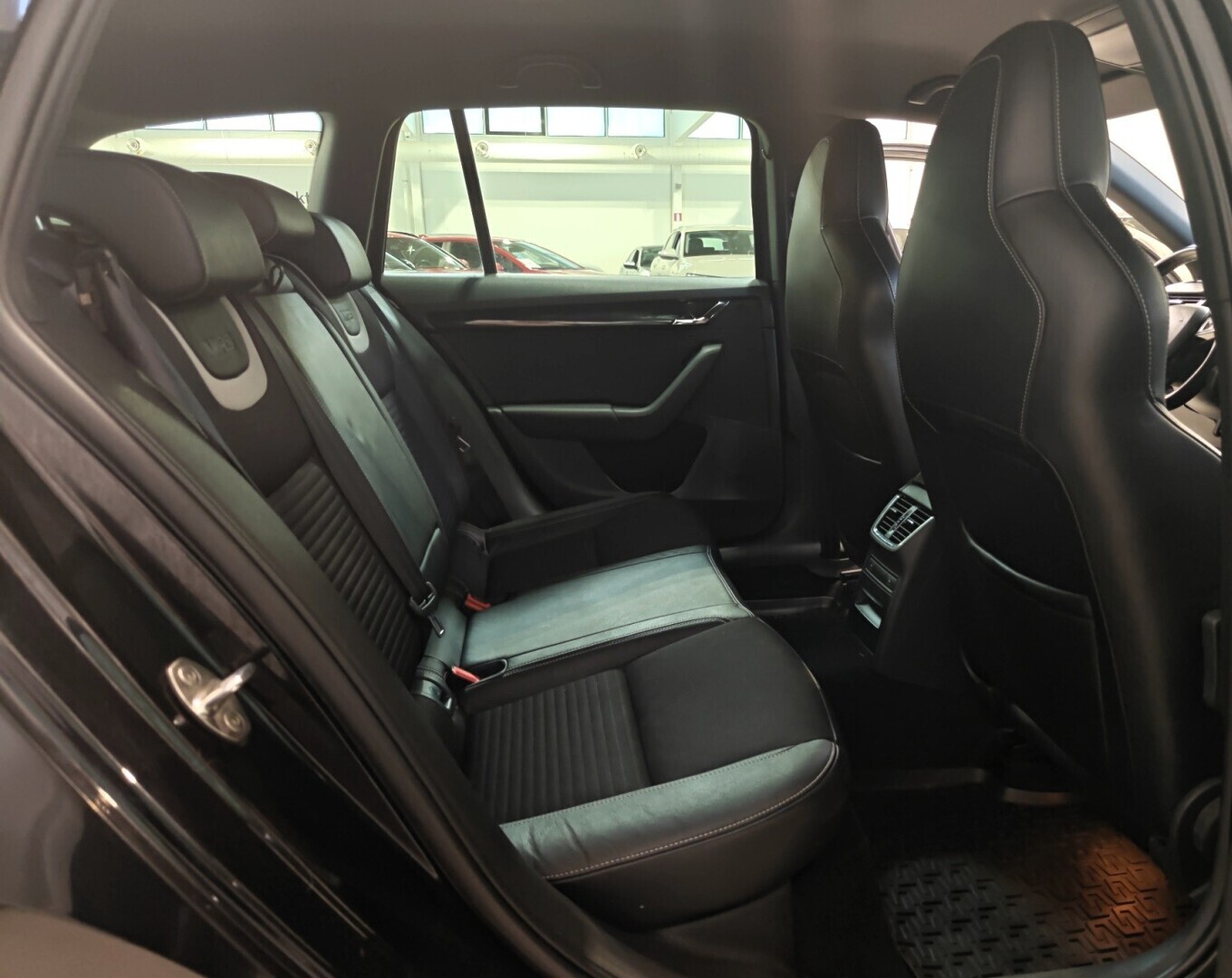 SKODA Octavia 2015