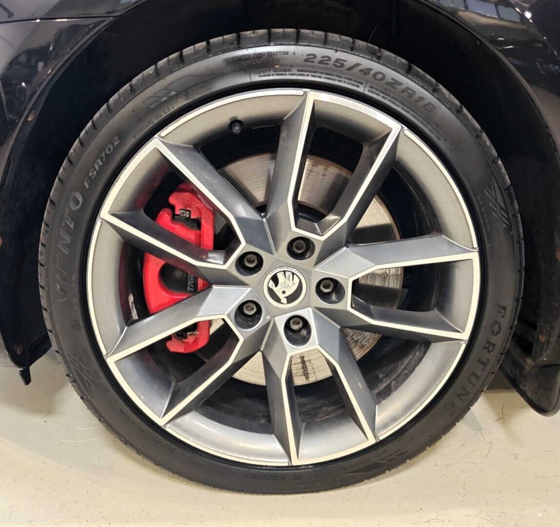 SKODA Octavia 2015