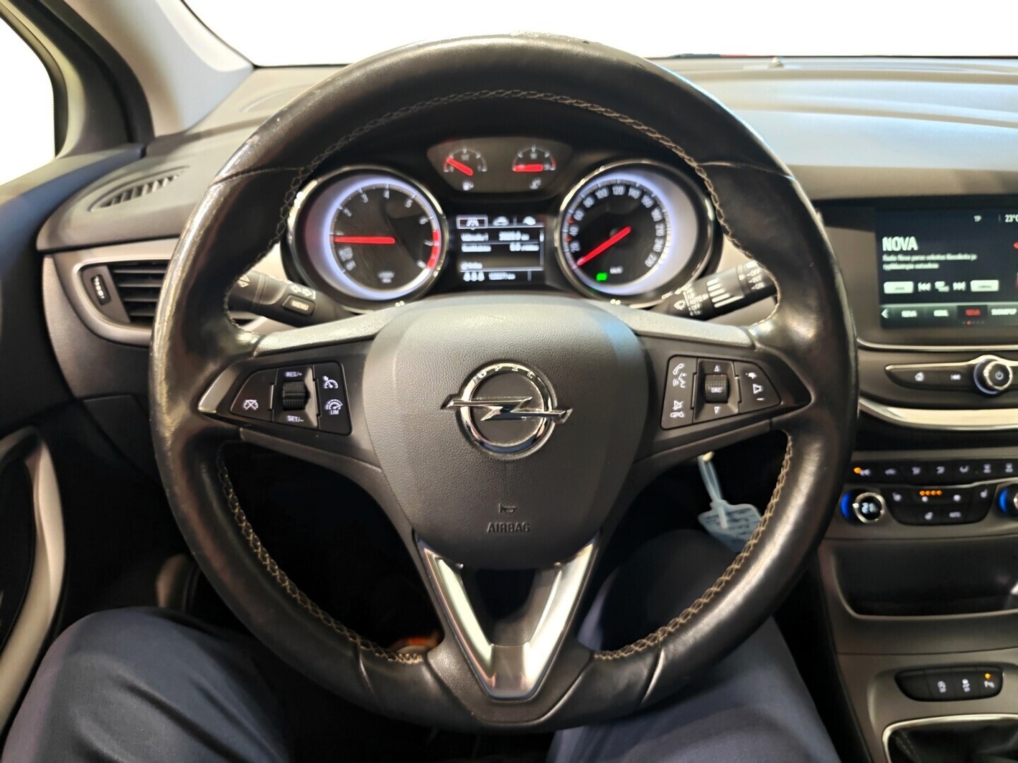 OPEL Astra 2015