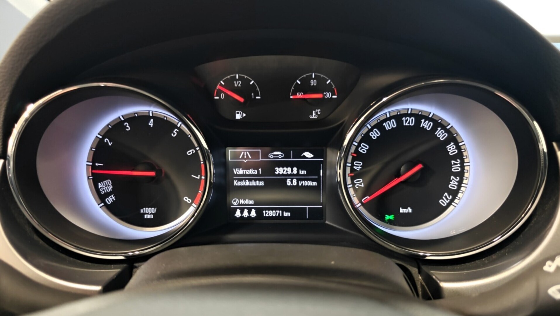 OPEL Astra 2015