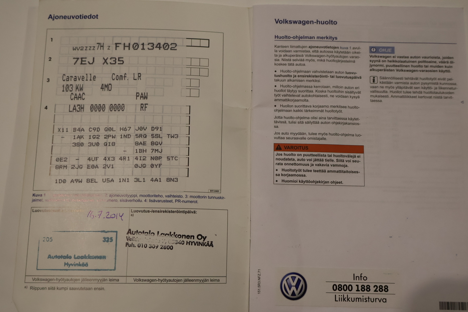 VOLKSWAGEN Caravelle 2014