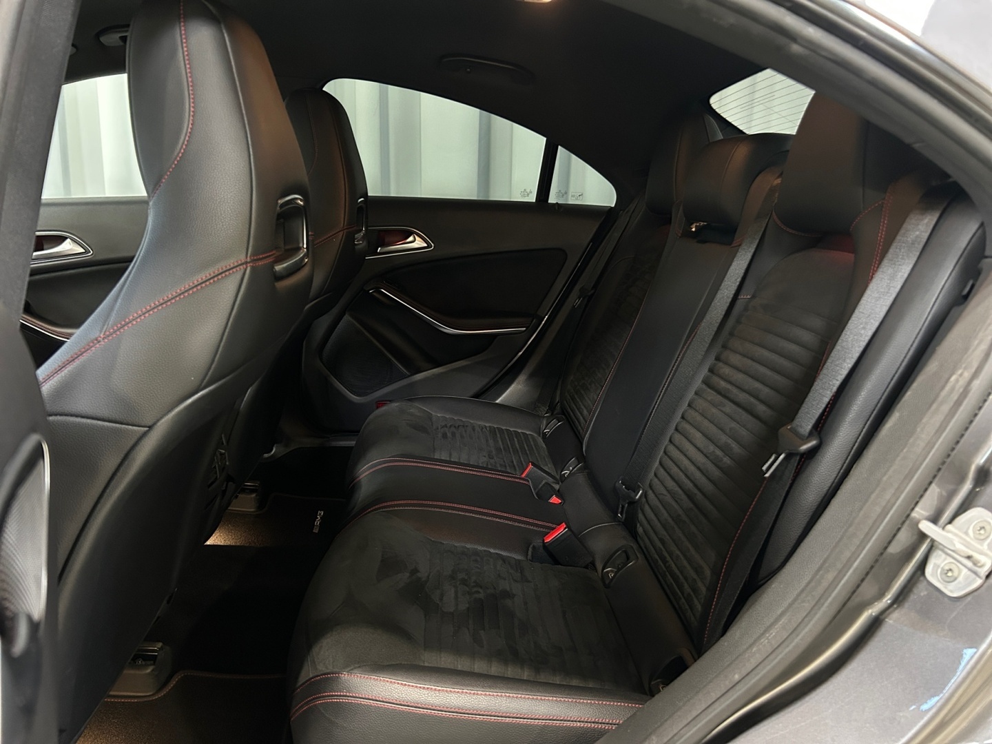 MERCEDES-BENZ CLA 2017