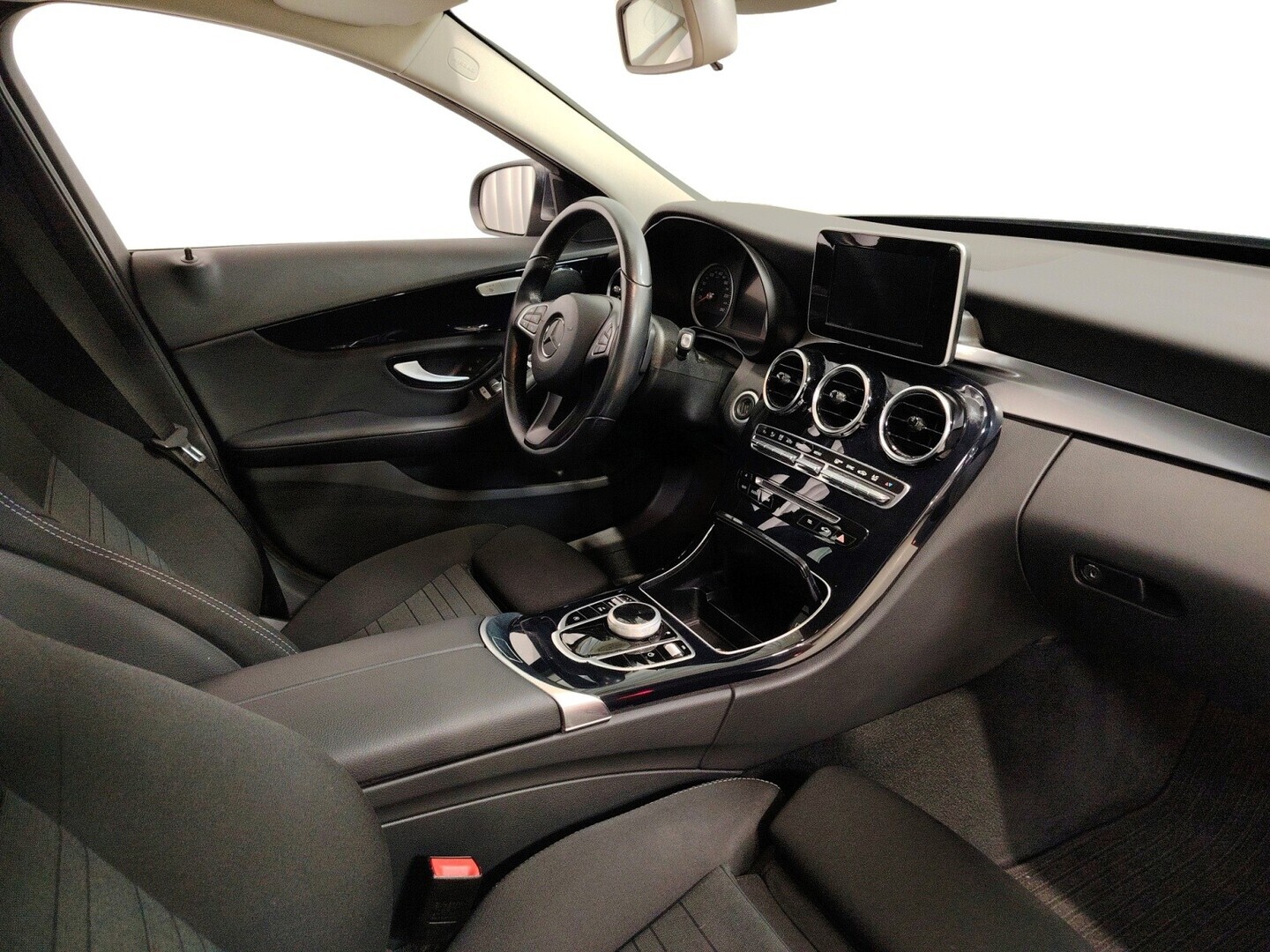 MERCEDES-BENZ C 2018