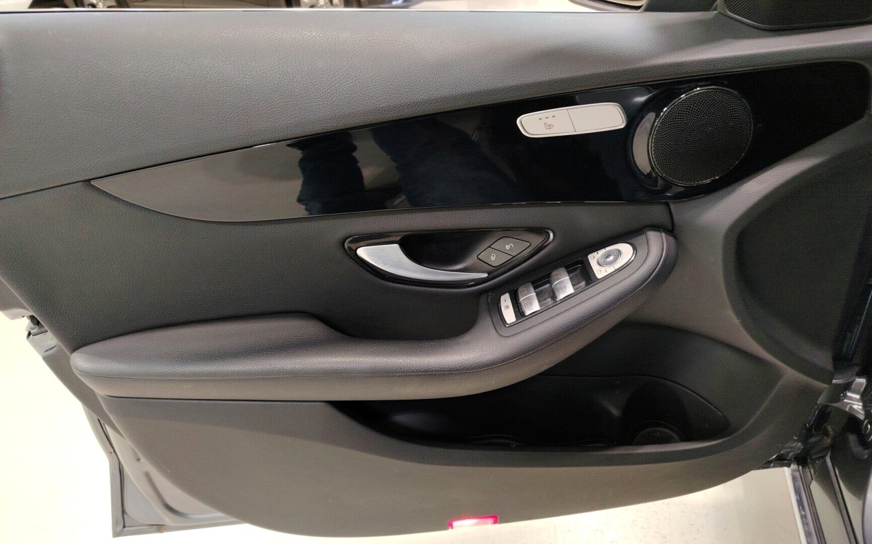 MERCEDES-BENZ C 2018