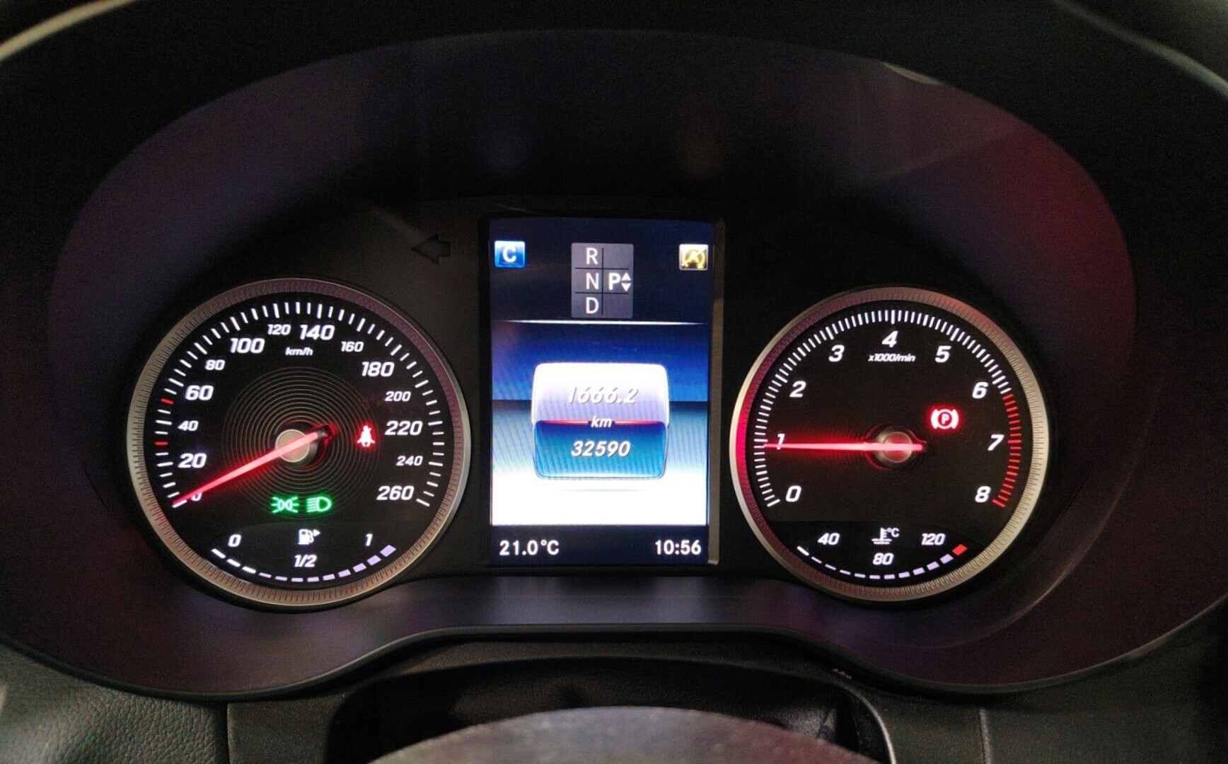 MERCEDES-BENZ C 2018