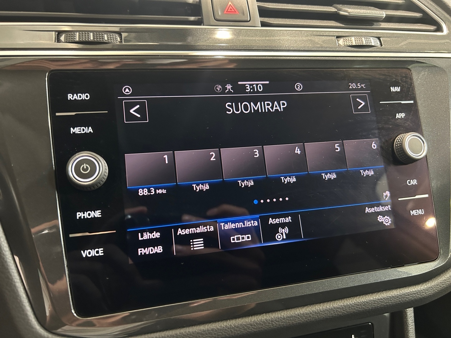 VOLKSWAGEN Tiguan 2021