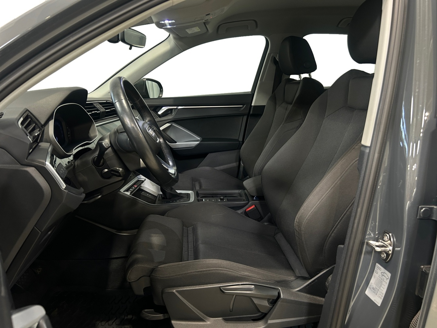 AUDI Q3 2021