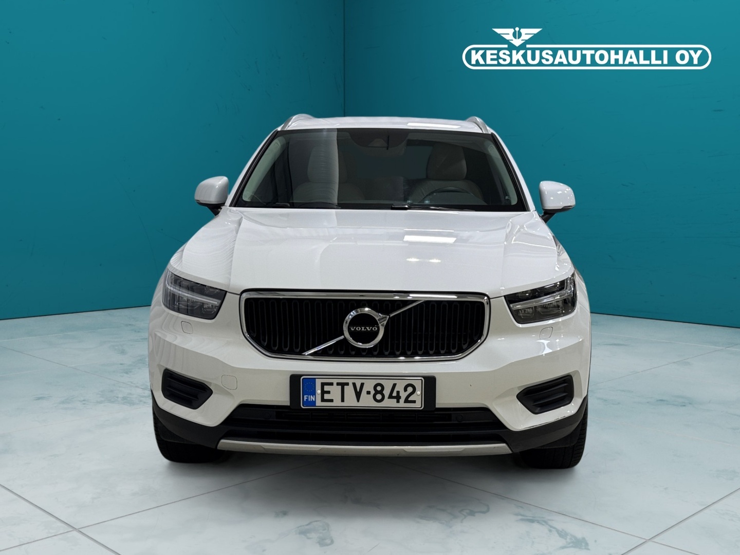 VOLVO XC40 2021
