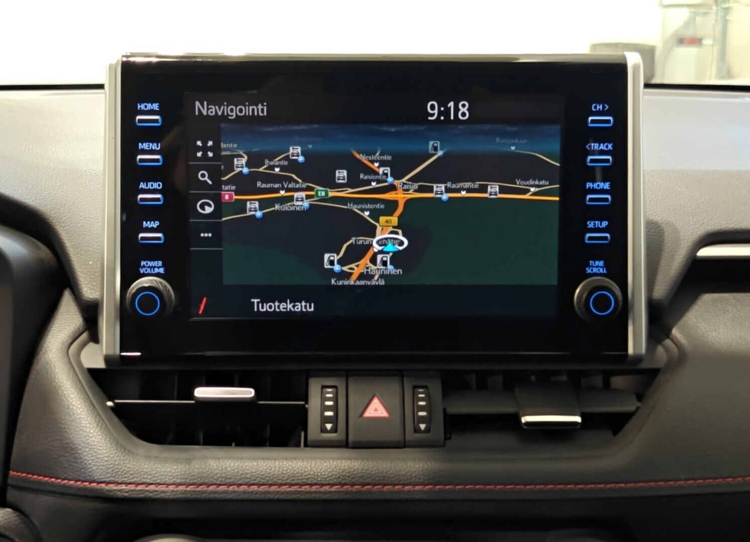 TOYOTA RAV4 Plug-in 15