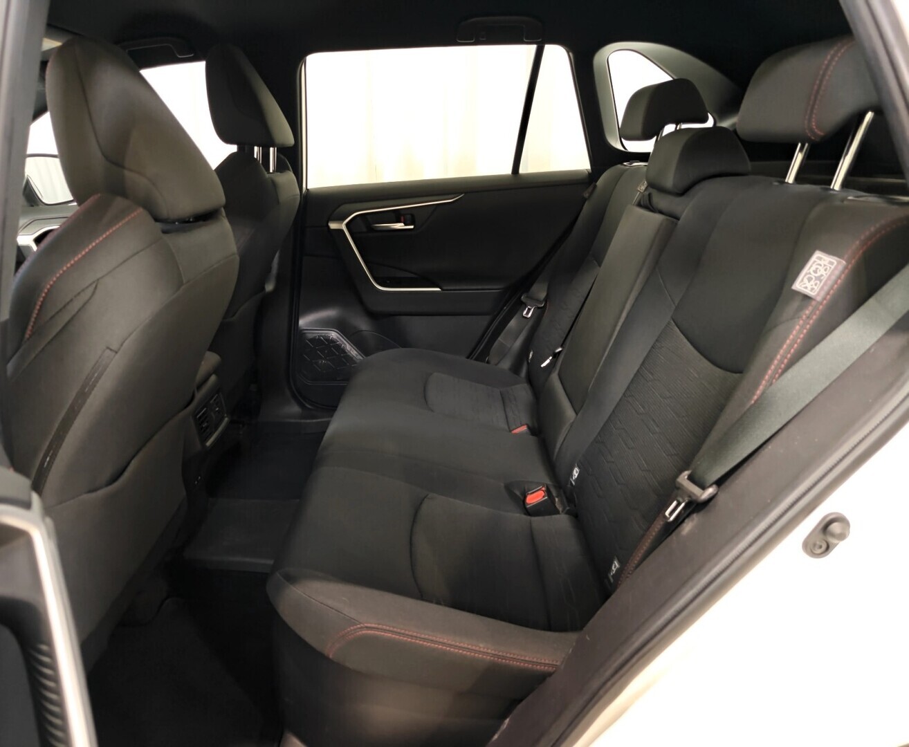 TOYOTA RAV4 Plug-in 22