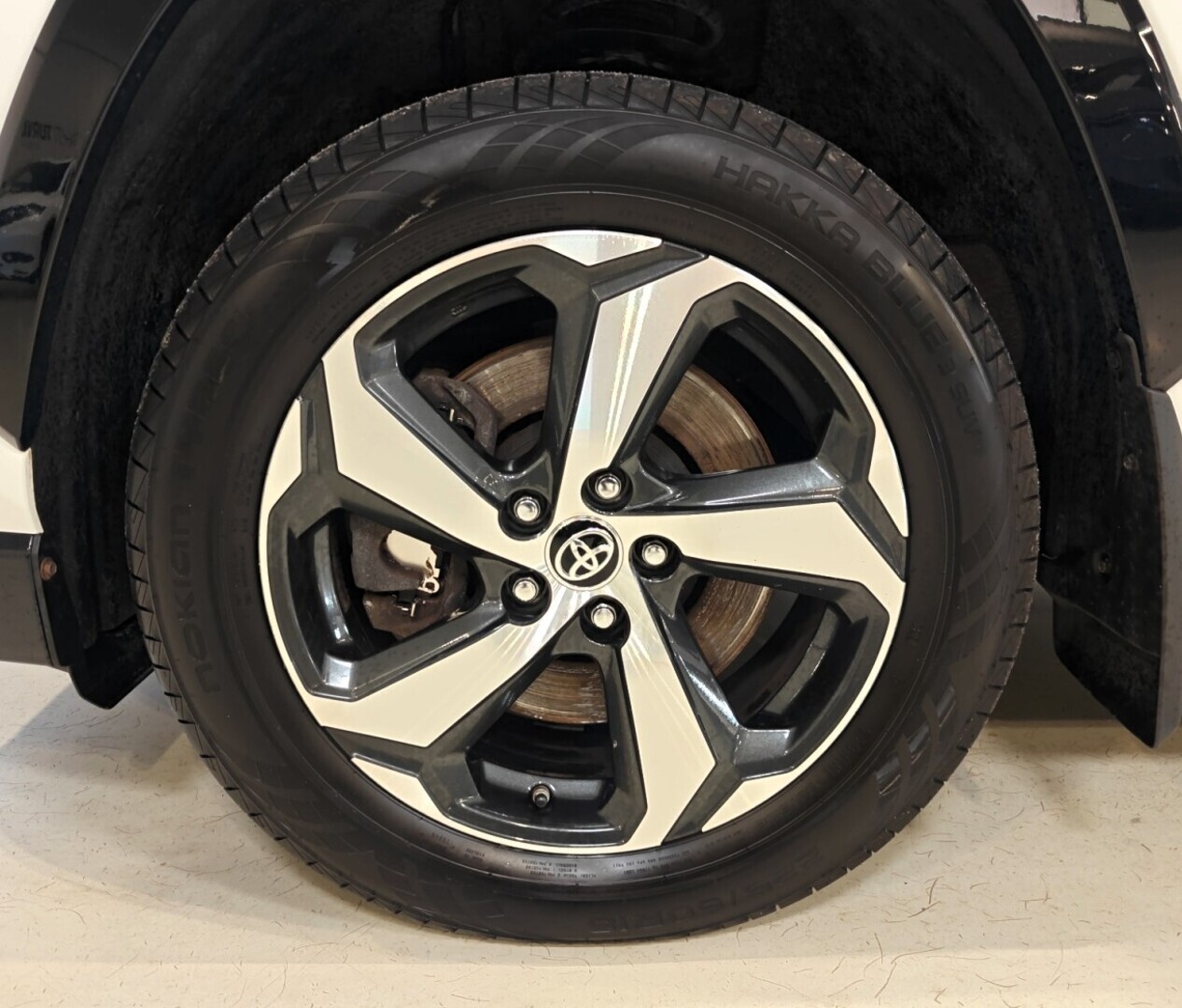TOYOTA RAV4 Plug-in 25